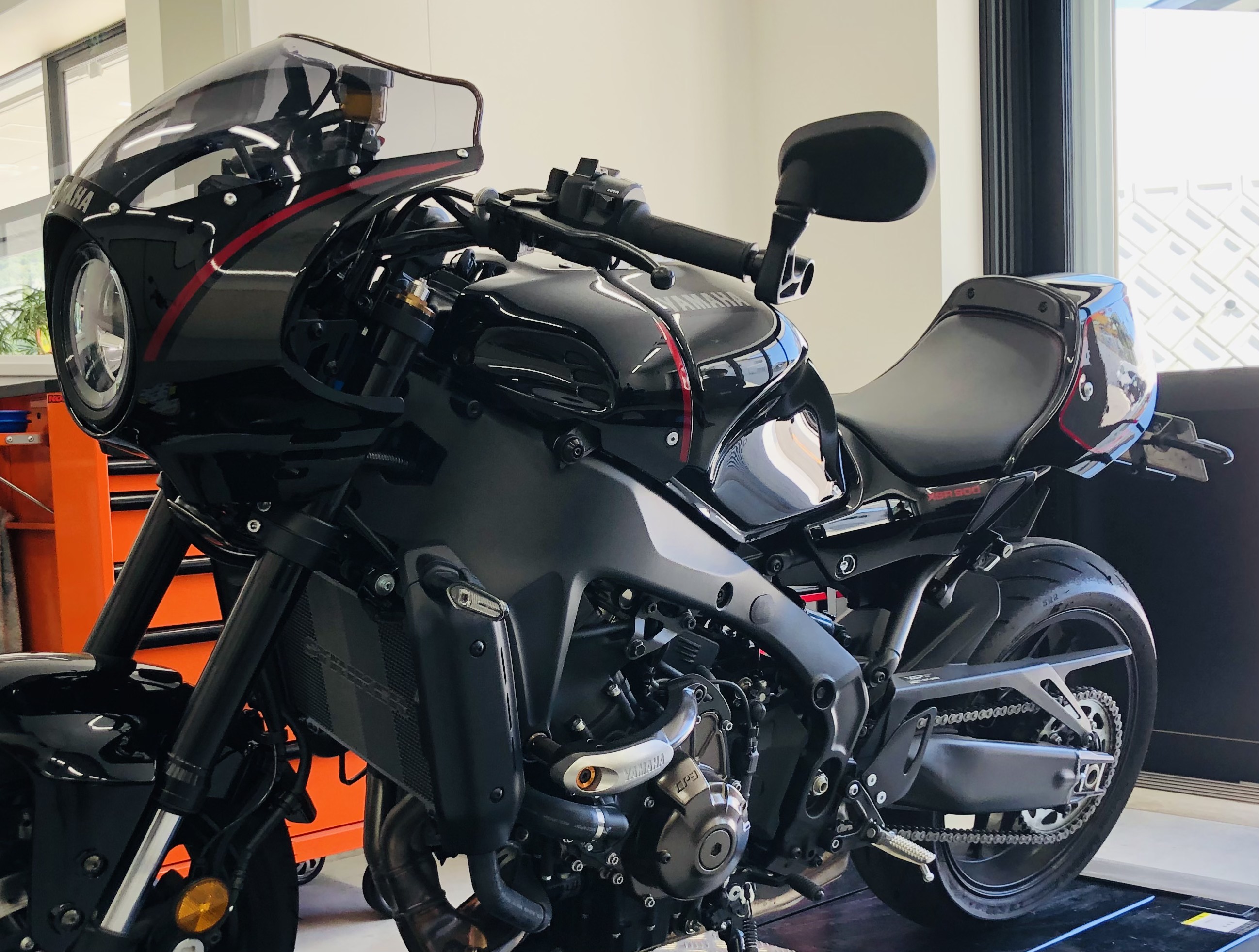 XSR900ブラックの外装セットを装着！No.1