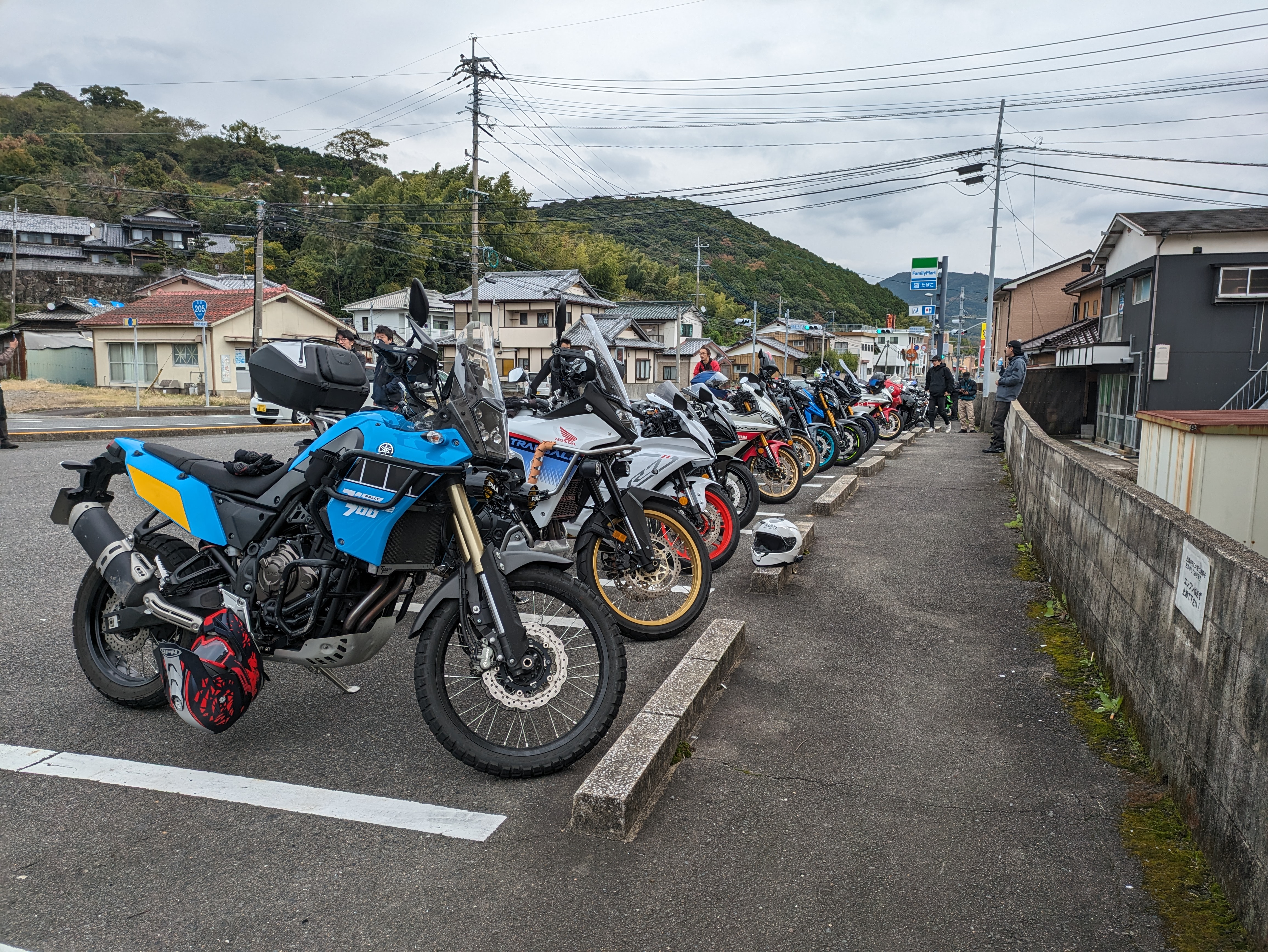 ヤマハライダーズカフェミーティングに行ってきました！！